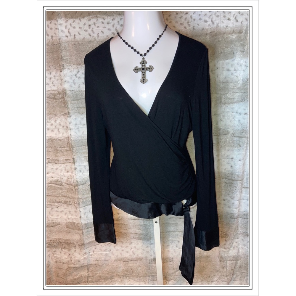 Kenneth Cole New York Black tie waist top size XL